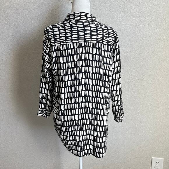 Rock Flower Paper 3/4 Sleeve V-neck Tunic Top Women's S Relaxed All Over Print - Picture 4 of 7